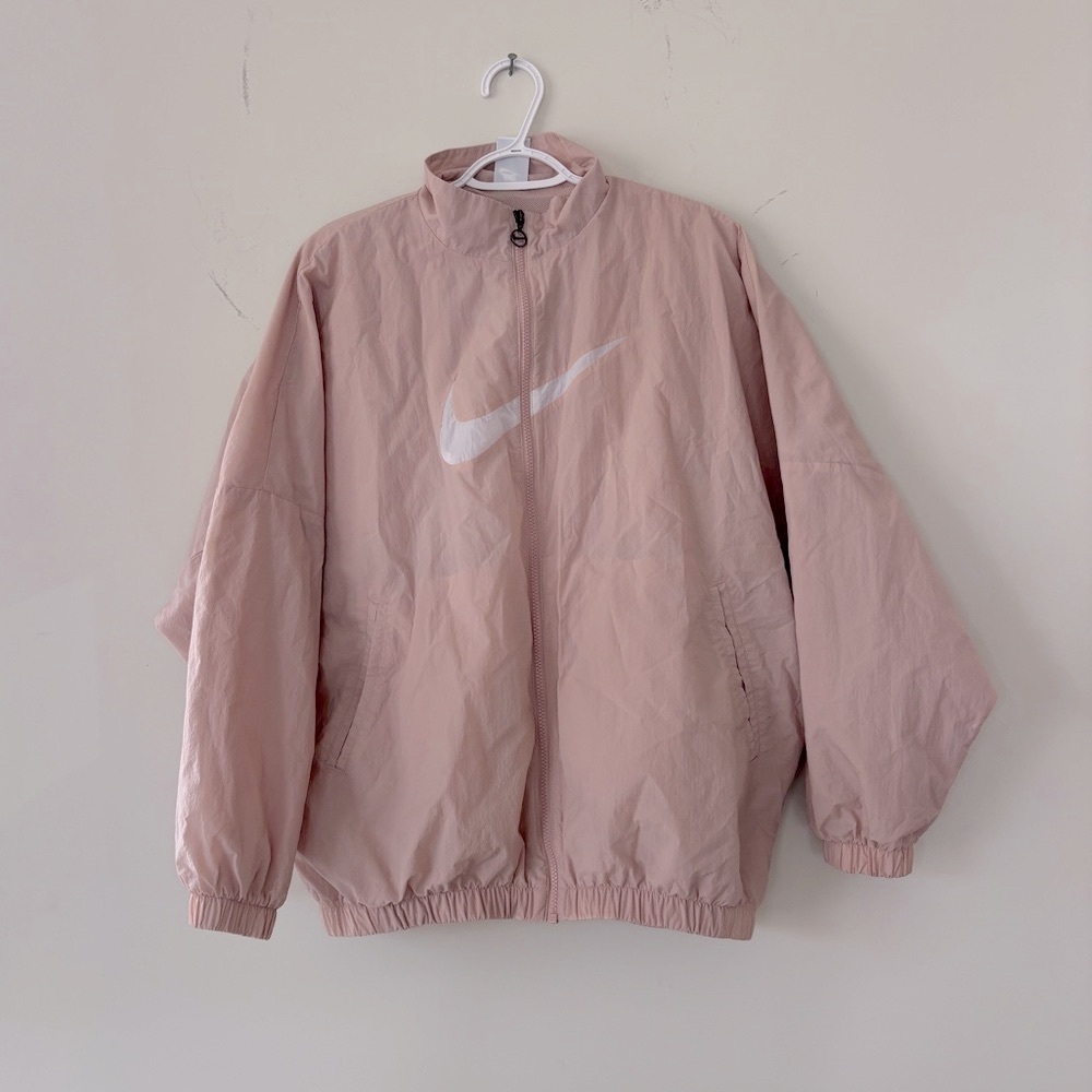 Nike wind jacket - L